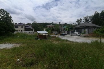 Lot Banglo Hulu Langat Batu 17 Seberang Geran Indi