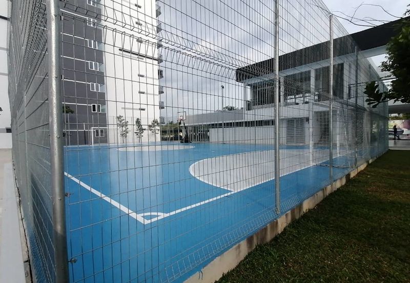 Apartment Perdana Park,Bandar Tasik Puteri Rawang with Swimming Pool and Futsal Court