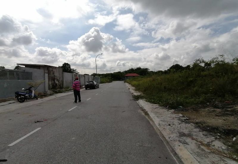 Tanah Lot Bungalow Subang Bestari Seksyen U4 Shah Alam Lengkap Infra Dekat Help University