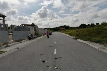 Tanah Lot Bungalow Subang Bestari Seksyen U4 Shah Alam Lengkap Infra Dekat Help University