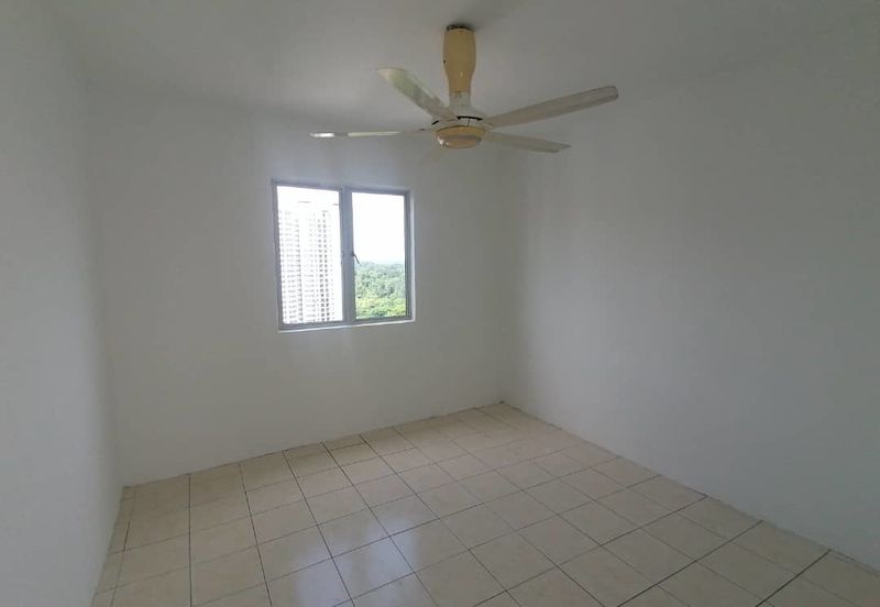 Pantai Hill Park Phase 5 Pantai Dalam Near Mid Valley with Huge Balcony
