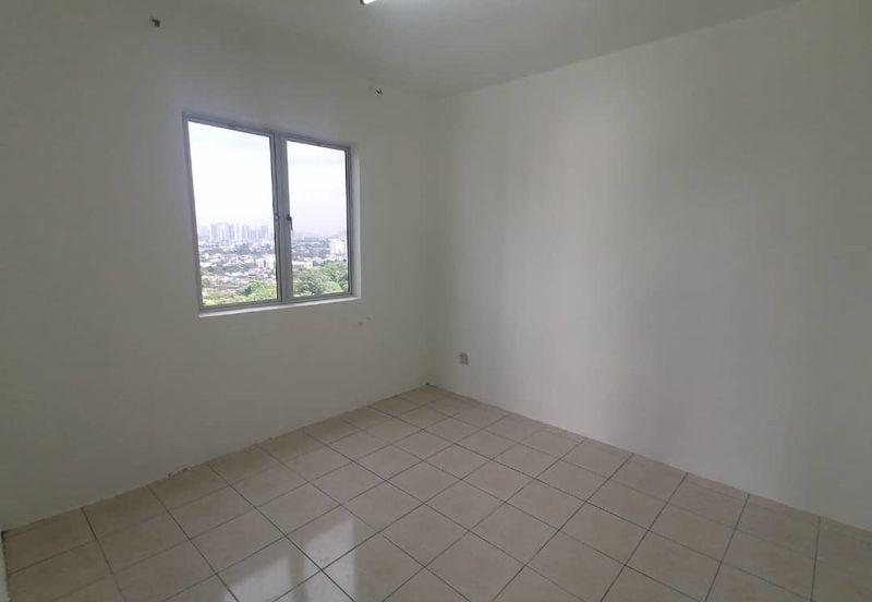 Pantai Hill Park Phase 5 Pantai Dalam Near Mid Valley with Huge Balcony