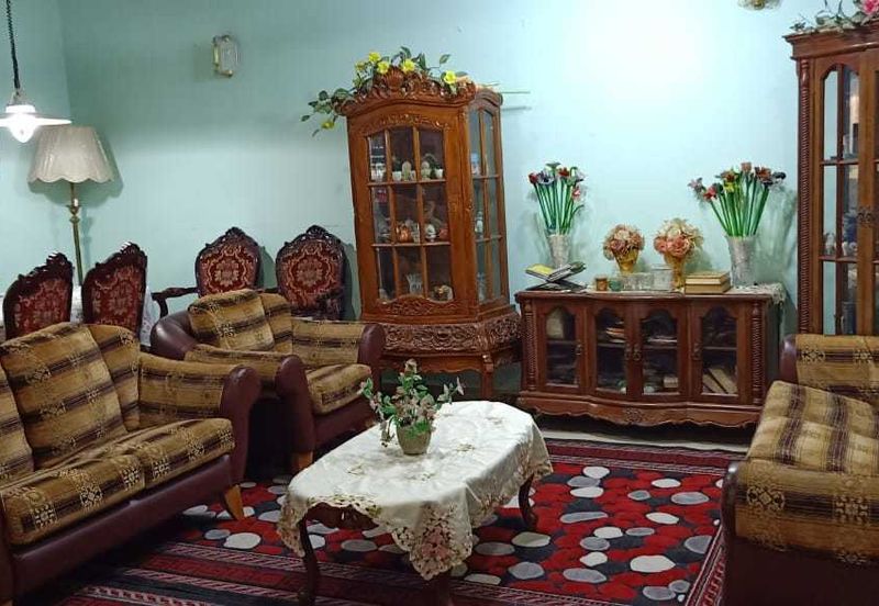 Corner Freehold Lot 2 Storey Terrace house Tmn Dagang Jaya Ampang 6 Room 5k sqft