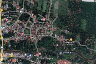 Non Bumi Lot Freehold Kampung Sentosa, Batang Kali 6.8 Ekar
