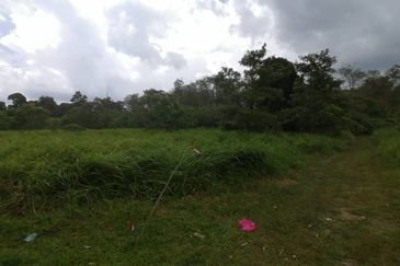 Non Bumi Lot Freehold Kampung Sentosa, Batang Kali 6.8 Ekar