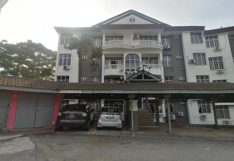 Casa Mila Ground Floor Corner at Bukit Idaman Near IPD And Hospital