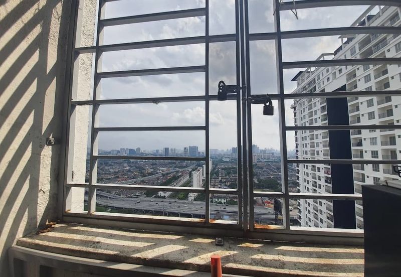 Axis Crown Residence Taman Cempaka, Ampang 1000 sqft