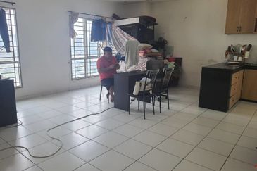 Axis Crown Residence Taman Cempaka, Ampang 1000 sqft