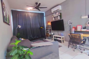 Amara Service Residences Freehold Near KTM Batu Caves