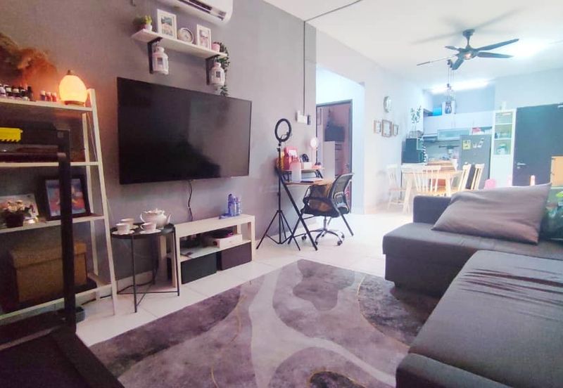 Amara Service Residences Freehold Near KTM Batu Caves