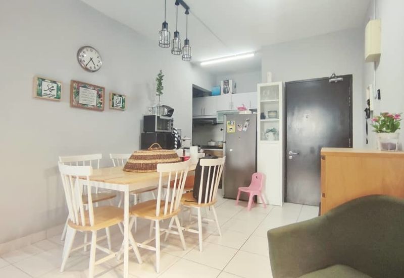 Amara Service Residences Freehold Near KTM Batu Caves