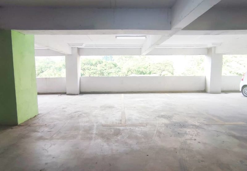 Amara Service Residences Freehold Near KTM Batu Caves