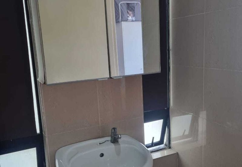 River City Condo Non Bumi, Jalan Ipoh Near MRT 1127 Sqft Fully Furnished