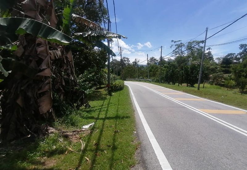 Road Frontage Freehold Non Bumi 6.5 acre Kg Kalong Hilir,Batang Kali