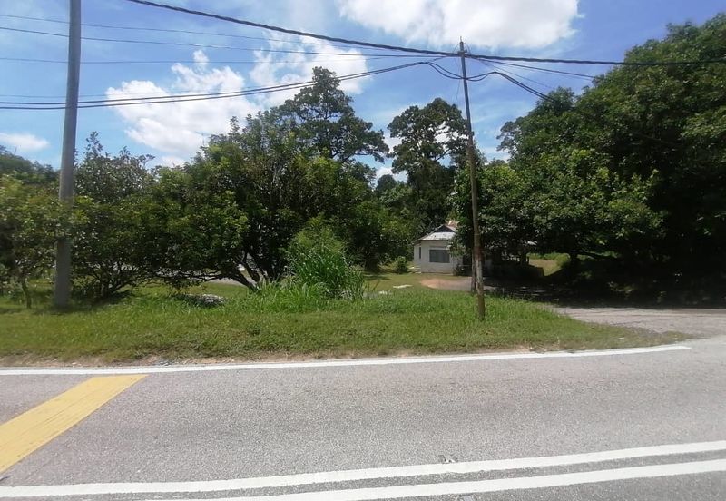 Road Frontage Freehold Non Bumi 6.5 acre Kg Kalong Hilir,Batang Kali