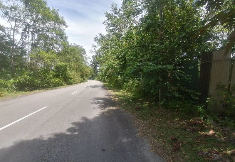 Main Road Frontage Jalan Genting Batang Kali 3 Acre Non Bumi Freehold