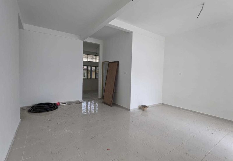 2 Storey Semi D CORNER 4898 sqft  Freehold Tmn Koperasi Kg Pdg Midin