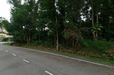 13034 sqft Bungalow Lot Freehold Non Bumi Taman Putra Hills  Gated and Guarded