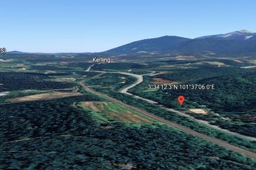 35 Acre Freehold Non Bumi Kerling Facing Main Road  KL-Tanjung Malim