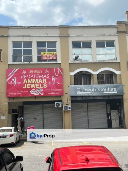 2 Adjoining 3 Storey  Shoplot Rawang The Reef Shoplot 22x 75 Non Bumi, Selangor, Rawang