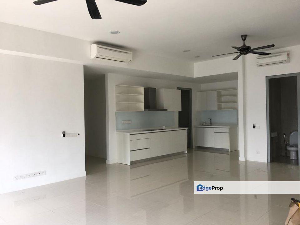 1705 sq ft Reflection Residences Mutiara Damansara Freehold 2 Parking, Selangor, Mutiara Damansara