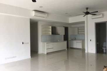 1705 sq ft Reflection Residences Mutiara Damansara Freehold 2 Parking