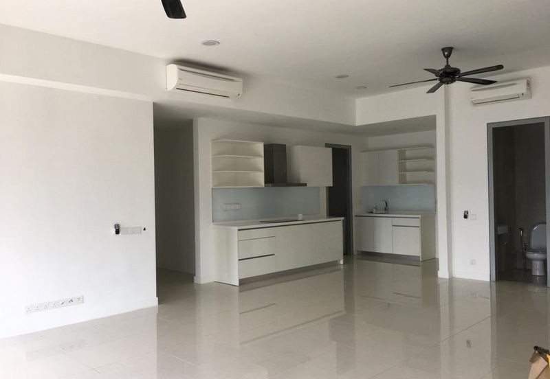 1705 sq ft Reflection Residences Mutiara Damansara Freehold 2 Parking