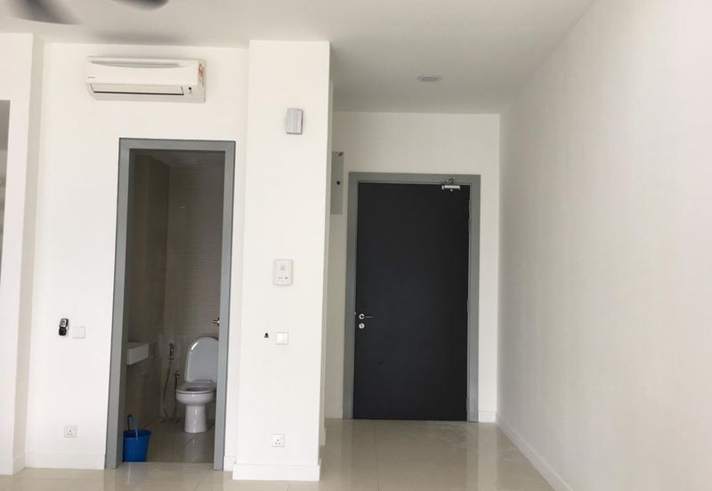 1705 sq ft Reflection Residences Mutiara Damansara Freehold 2 Parking