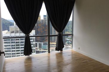 1705 sq ft Reflection Residences Mutiara Damansara Freehold 2 Parking