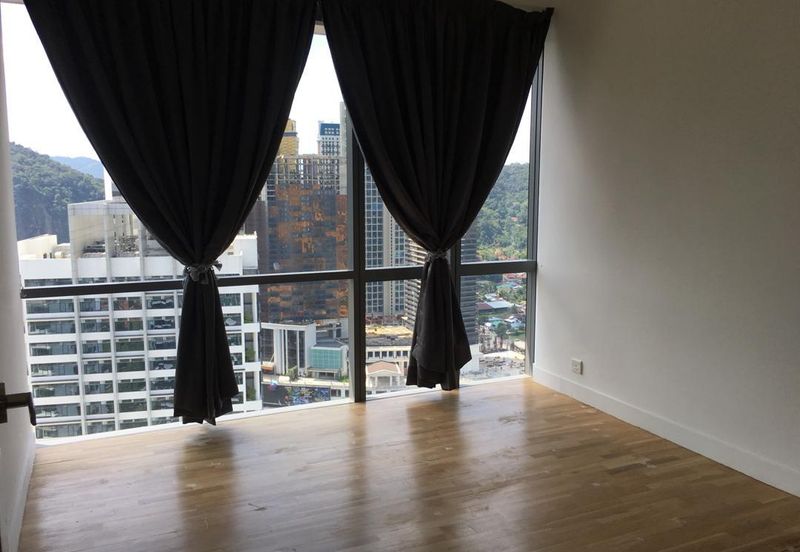 1705 sq ft Reflection Residences Mutiara Damansara Freehold 2 Parking