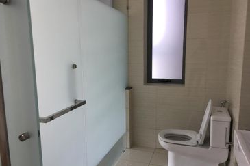 1705 sq ft Reflection Residences Mutiara Damansara Freehold 2 Parking