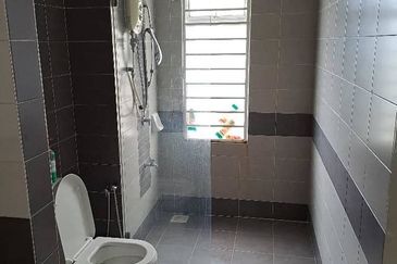 Gaya Residence Taman Melawati Freehold 980 sqft 2 Parking