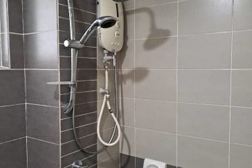 Gaya Residence Taman Melawati Freehold 980 sqft 2 Parking