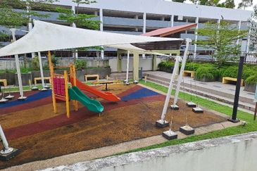 Gaya Residence Taman Melawati Freehold 980 sqft 2 Parking