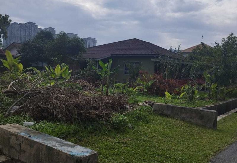 Bungalow Lot Non Bumi  5489 sqft Individual Title Kampung Batu Muda KL