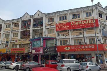 Vista Shop Apartment