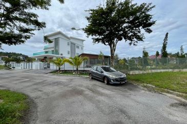 Freehold Non Bumi Bungalow Lot, Bandar Sungai Long 8622sqft