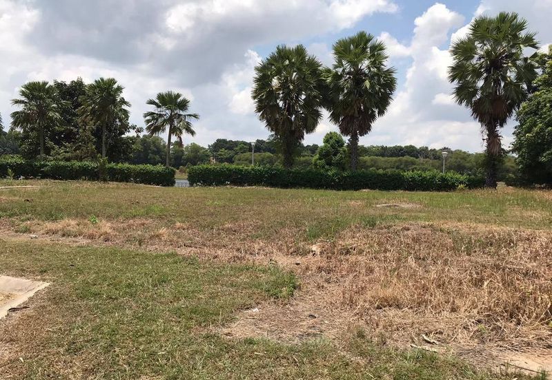 Perdana Lakeview East