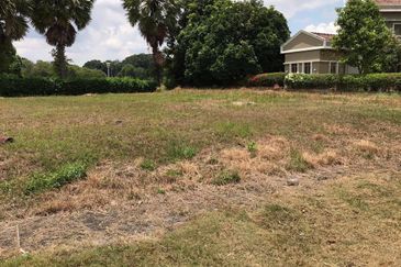 Perdana Lakeview East