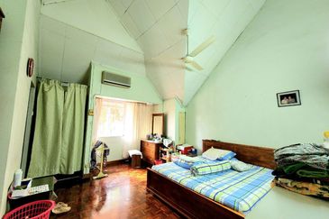 2 Storey Bukit Setiawangsa Taman Setiawangsa Freehold 20x65 Guarded