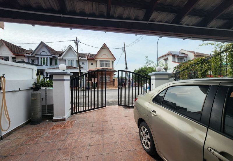 2.5 Storey Bukit Setiawangsa End Lot 20x70 Freehold Gated and Guarded