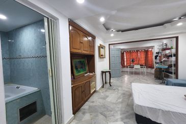 2.5 Storey Bukit Setiawangsa End Lot 20x70 Freehold Gated and Guarded