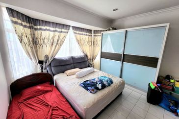 2.5 Storey Bukit Setiawangsa End Lot 20x70 Freehold Gated and Guarded