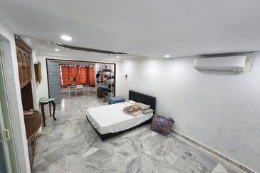 2.5 Storey Bukit Setiawangsa End Lot 20x70 Freehold Gated and Guarded