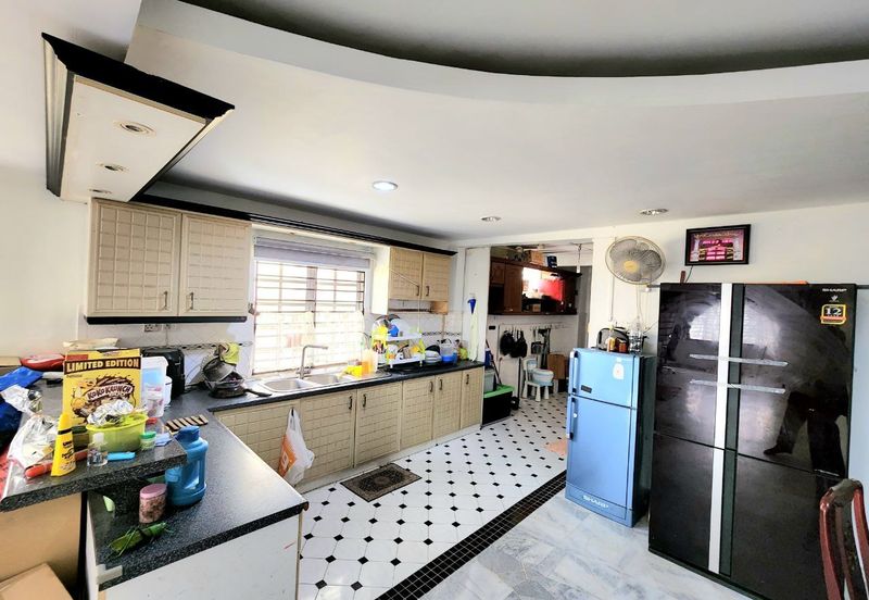 2.5 Storey Bukit Setiawangsa End Lot 20x70 Freehold Gated and Guarded