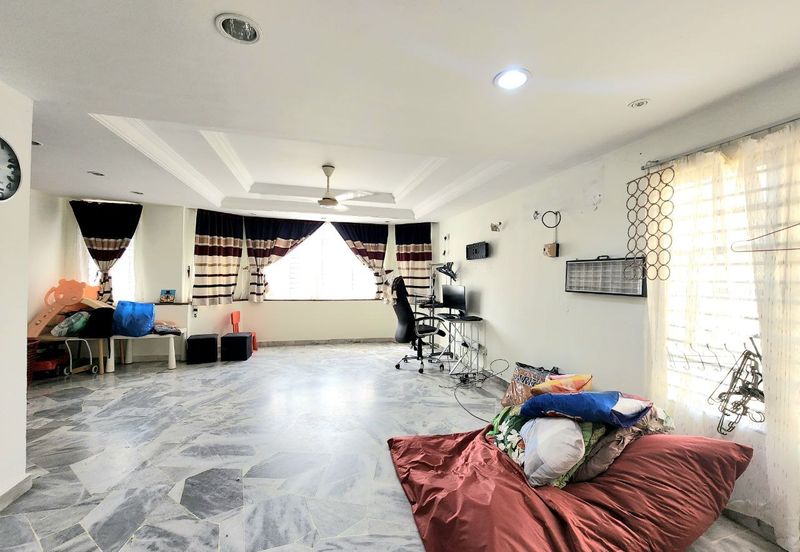 2.5 Storey Bukit Setiawangsa End Lot 20x70 Freehold Gated and Guarded