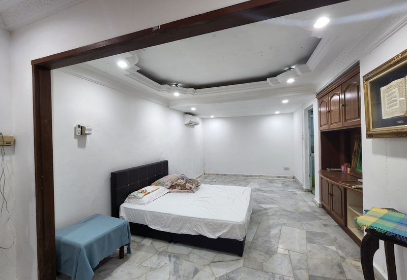 2.5 Storey Bukit Setiawangsa End Lot 20x70 Freehold Gated and Guarded