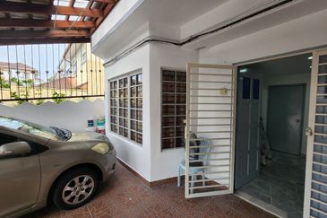 2.5 Storey Bukit Setiawangsa End Lot 20x70 Freehold Gated and Guarded