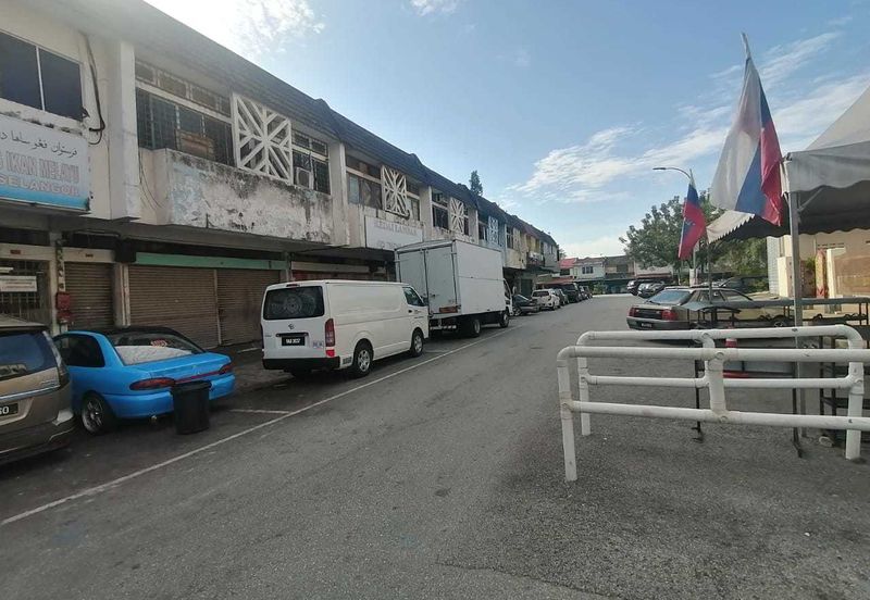 2 storey Shoplot opposite masjid bilal rabah taman koperasi polis