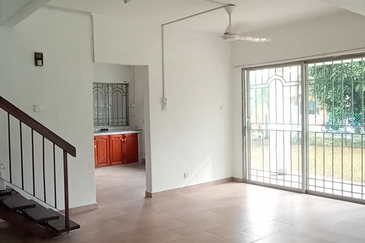 2 Storey Ttdi Jaya Shah Alam Gated Corner Lot 3260sqft Freehold